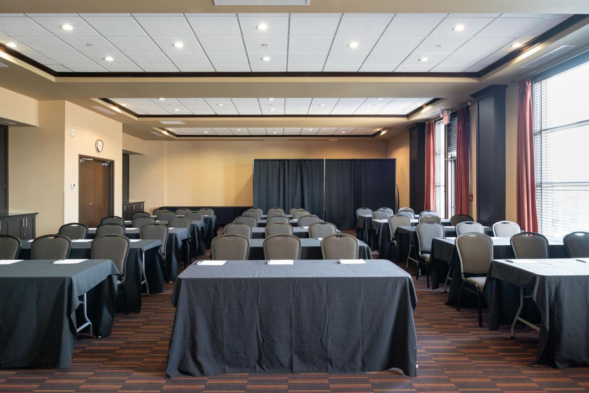 Four Points By Sheraton Edmonton International Airport Nisku Eksteriør billede