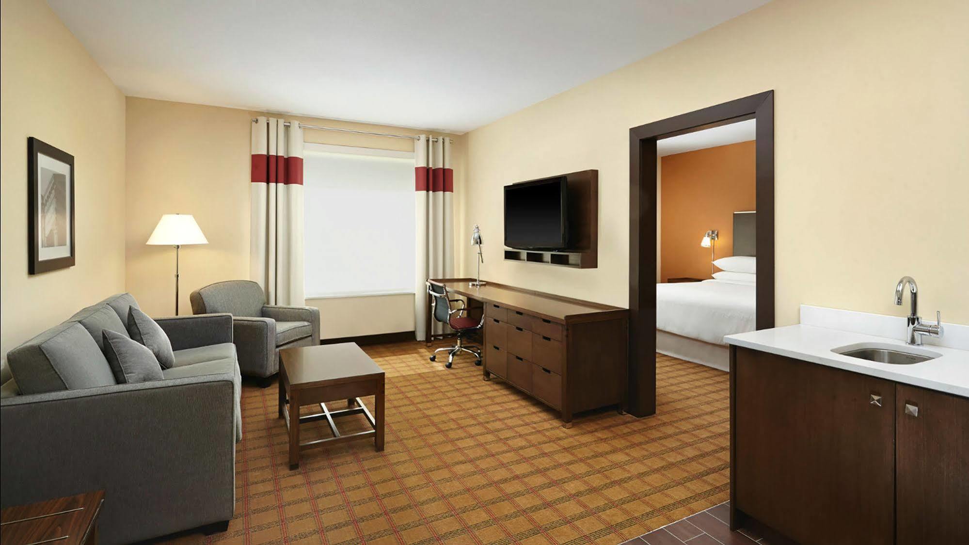 Four Points By Sheraton Edmonton International Airport Nisku Eksteriør billede